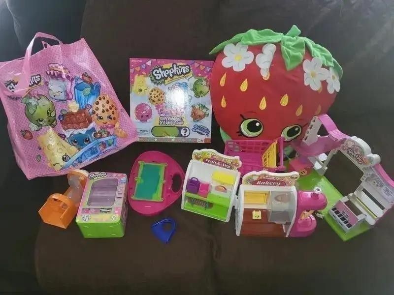 Shopkins Toys Toy Bakery Etc...