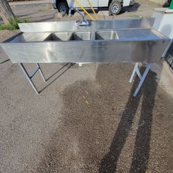 3 sink compartment  for food truck