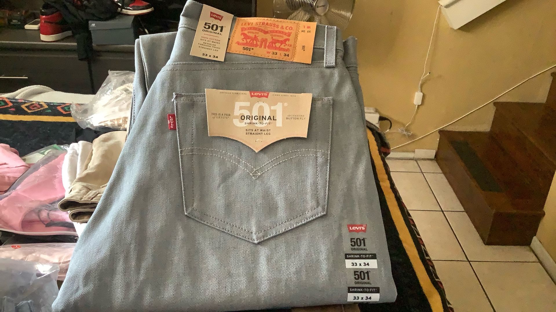 New Levi’s 33x34