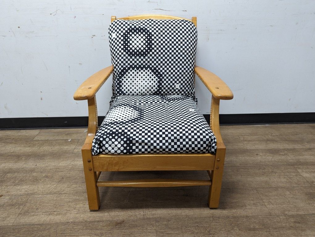 Modern Wooden Arm Chair with Black and White Cushions