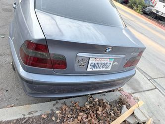 2005 BMW 330i