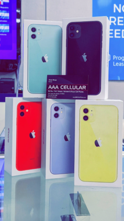 Apple 𝚒𝙿𝚑𝚘𝚗𝚎 11 128GB / 64GB  | $50 Down And Take It Home!