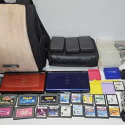 Nintendo DS Lite w/ Carrying Bag & Games