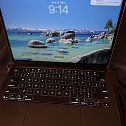 MacBook Air 13” Midnight 2025 M4 Fully Loaded Max 32GB unified memory 2TB SSD storage