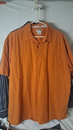 REI Men's XL Short Sleeve Button-Up Shirt