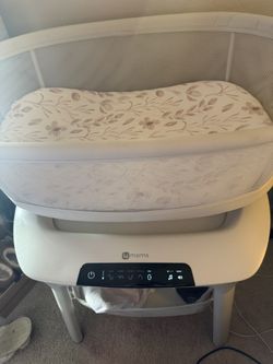 4 Moms Bassinet