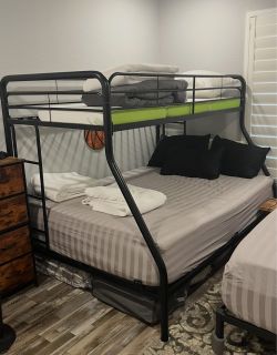 Bunkbed, free,