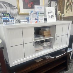 White Color TV Stand /Cabinet With Sliding Doors And Shelves 