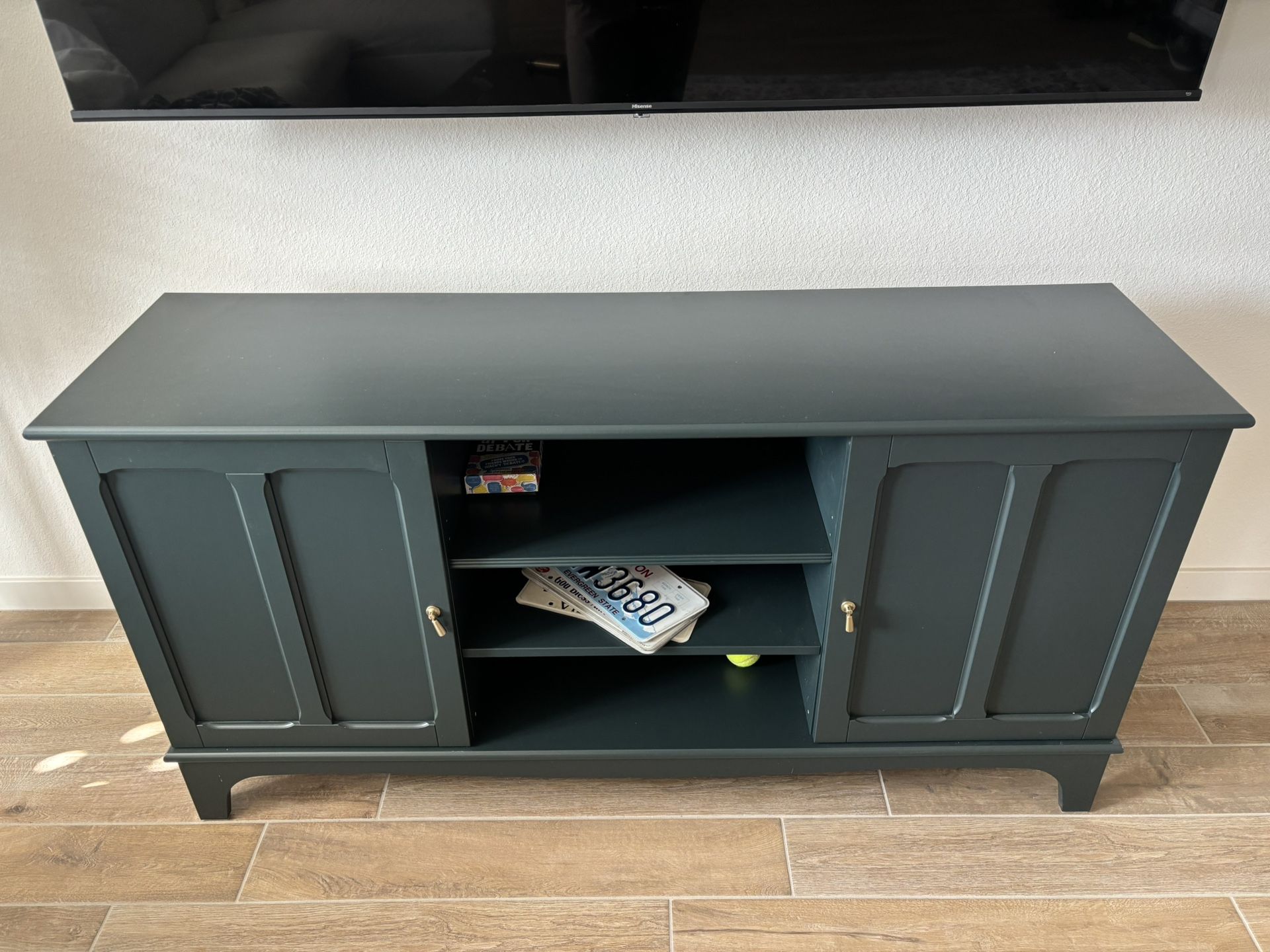 TV STAND (IKEA LOMMARP)