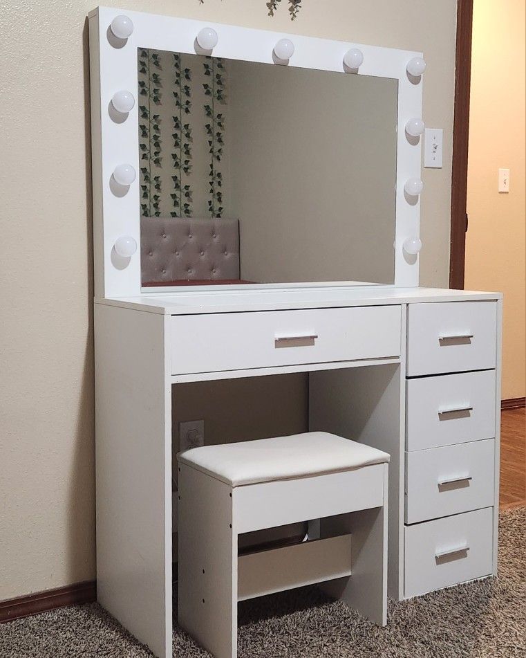 Vanity Desk With Mirror & Lights + Chair