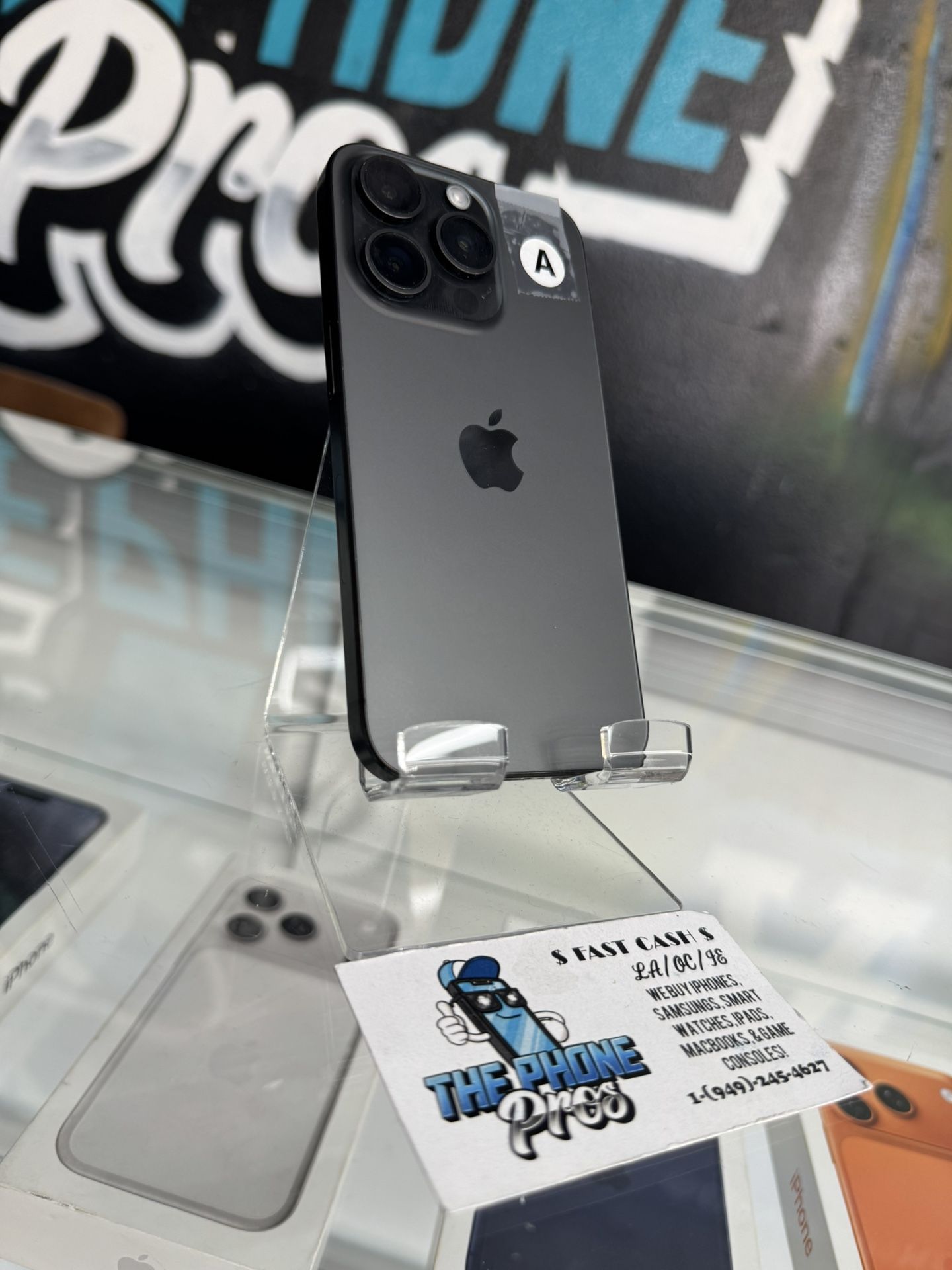 πAPPLE IPHONE 16 PRO π