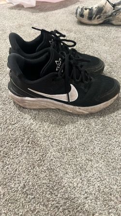 Nike Shoes Size 4