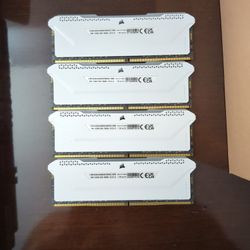 Corsair DDR4 64 GB 3600MHZ RGB RAM