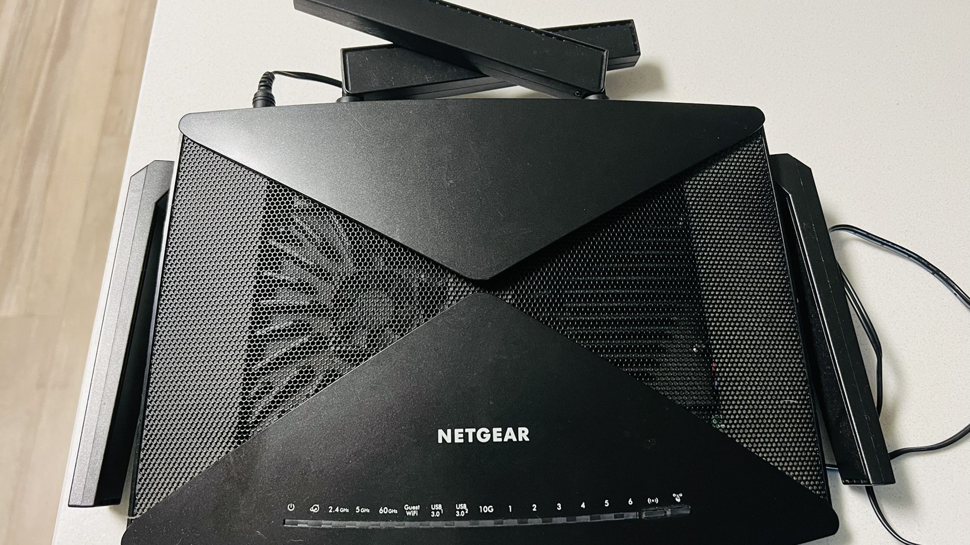 Netgear Nighthawk X10 Wi-Fi 5/AD