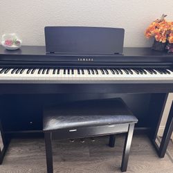 Yamaha Piano