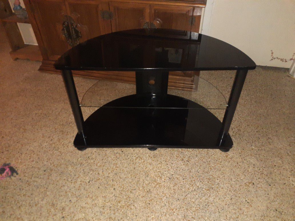 Like new tv stand