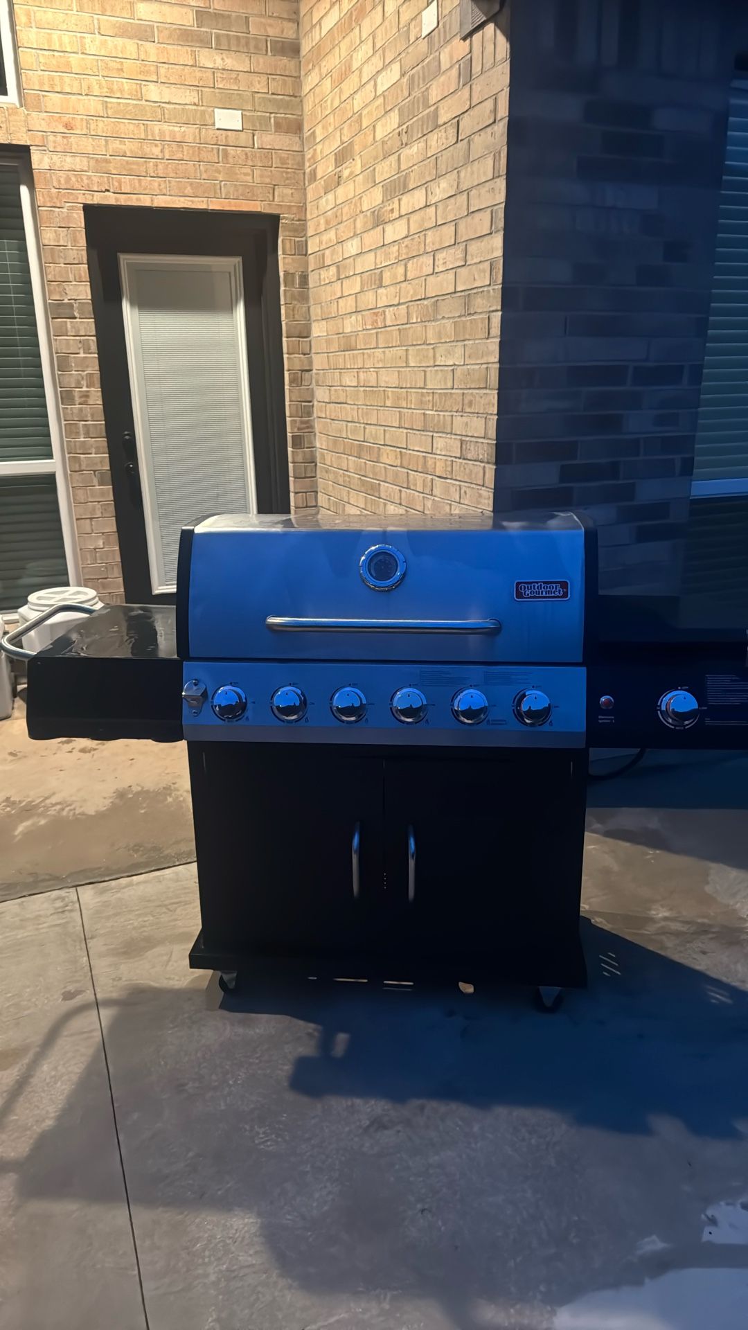 Asador En Buenas Condiciones