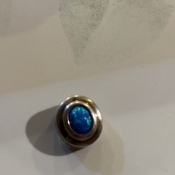 925 Silver Pendant With Blue Opal