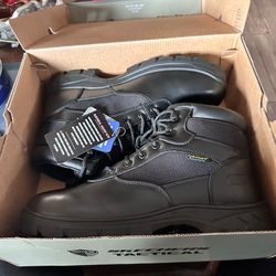 ♥️♥️ brand new sketchers work boots size 11 1/2♥️♥️