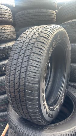 275/60R20 goodyear vendo 4 llantas con 95% de vida las 4