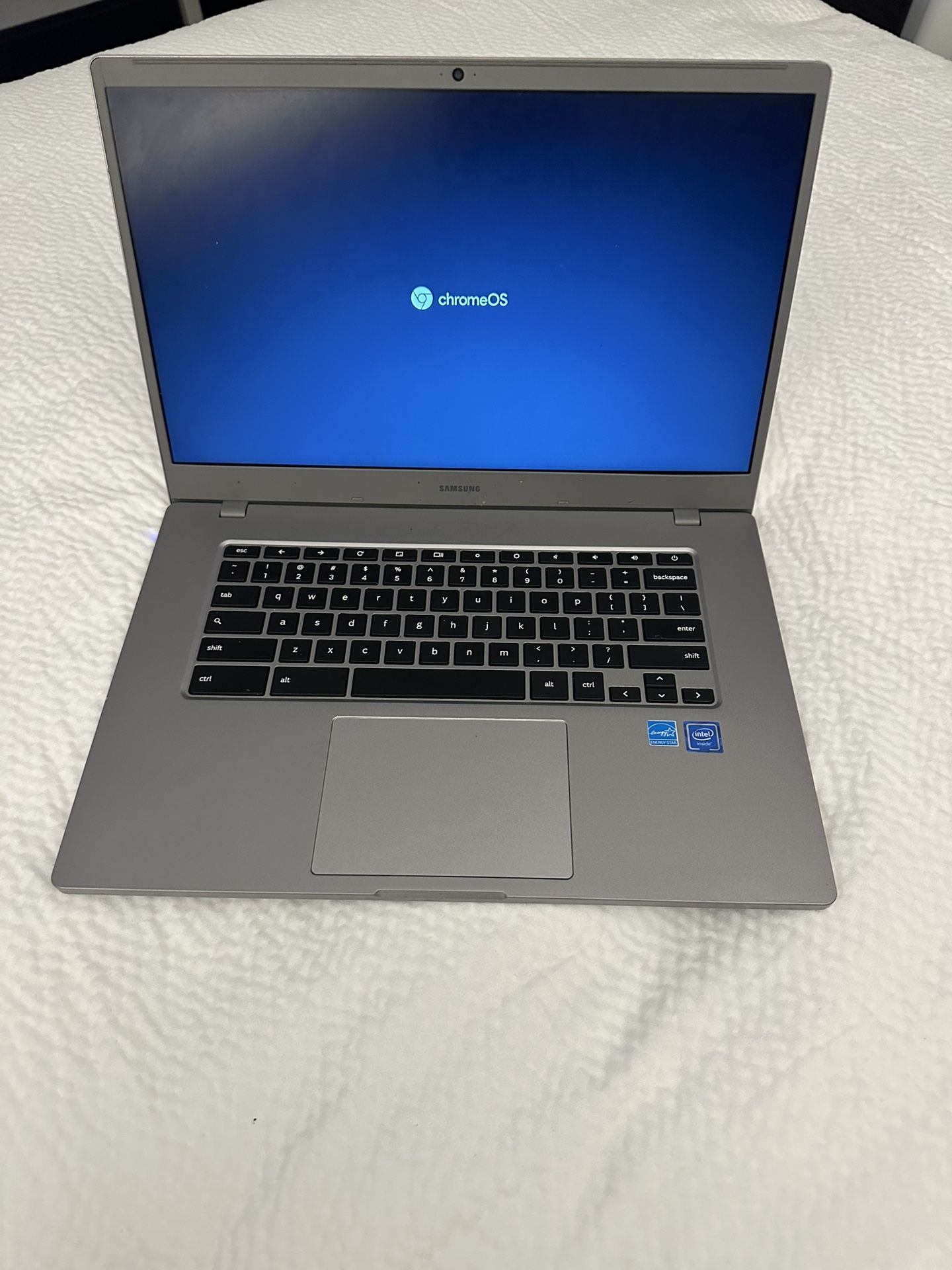 Samsung Chromebook 4 Chrome OS 11.6 HD Intel Celeron Processor N4000 6GB RAM 64GB