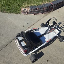 White razor drift cart