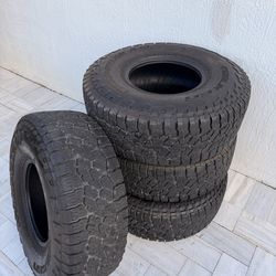 Tires for sale 15 35x12.5
