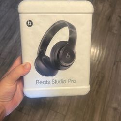 Beats Studio Pro (unopened)