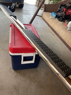 2018 Dodge Ram Steps 