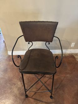Set Of 4 Barstools