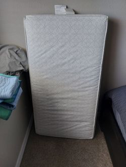 Toddler bed crib mattress
