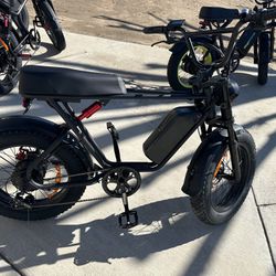 New 1000w E-bike With 20” Fat Tires. Head light And Brake Light. Off Road, Mountain And Street. 