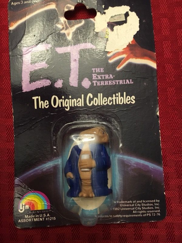4 Vintage Collectible And Unopened E.T. Toys
