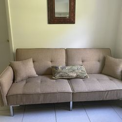 Sleeper sofa 