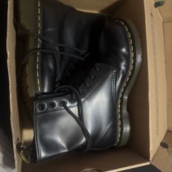 Doc Martens Boots