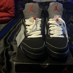 Metallic Jordan 5’s