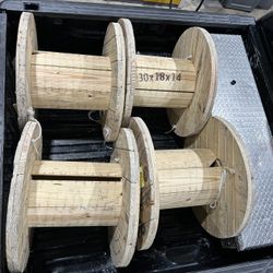 Four Wooden Electrical Reels. Re Use Or DIY 120$