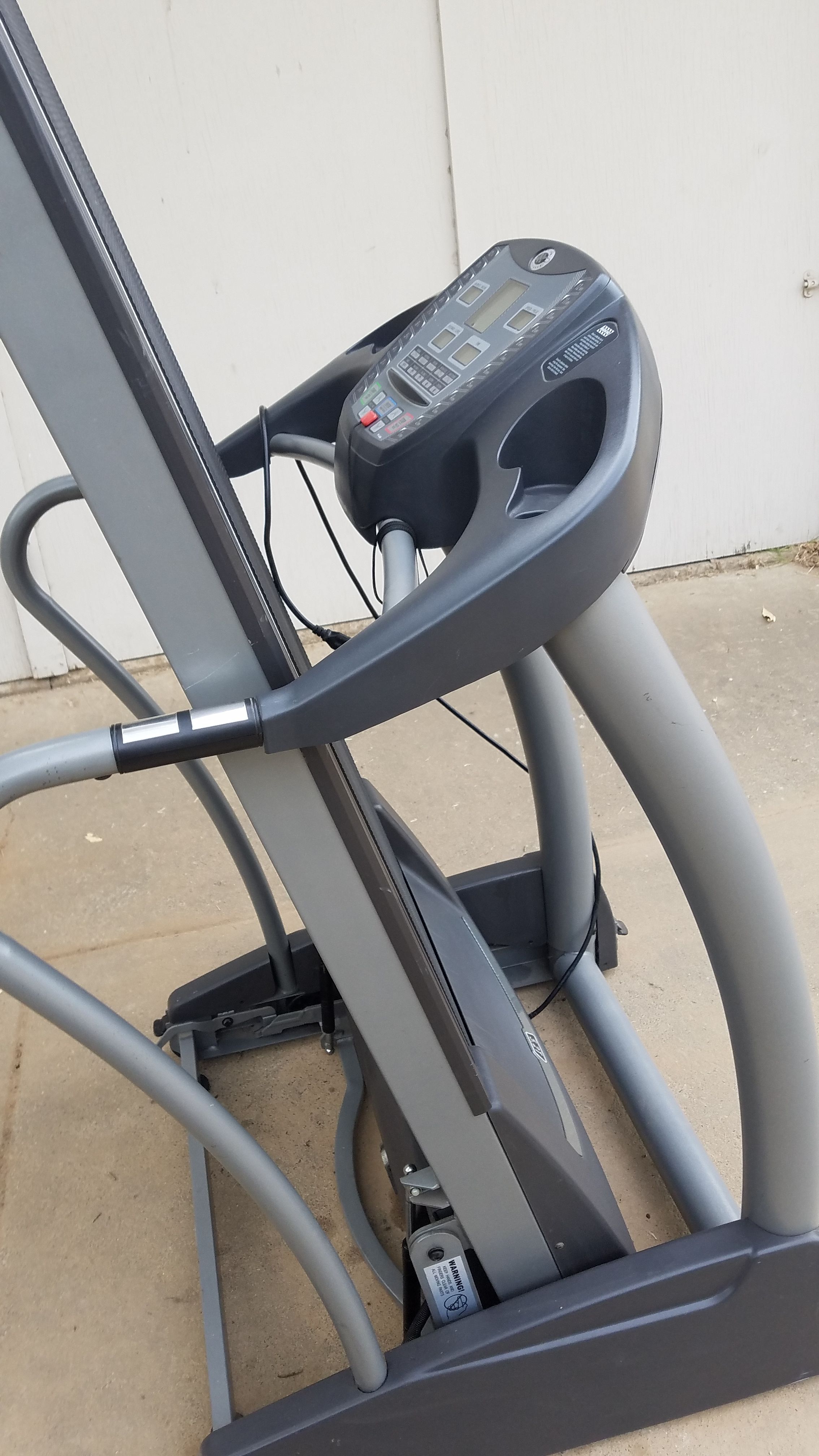 Horizon Fitness Elite 5.2T Treadmill for Sale in Sacramento CA