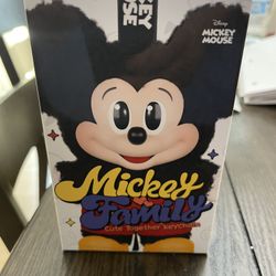 Mickey Family Plush keychain 