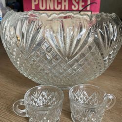 LE. Smith Pineapple Vintage Crystal Punch Bowl Set W/12 Cups U.S.A Made
