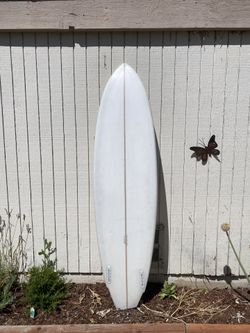 6’7x19.5x2.7 Asym Surfboard Twin Fin