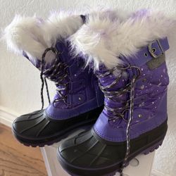 Girls Size 2 Snow Boots