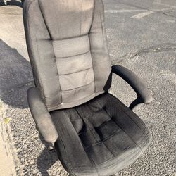 Black Adjustable Office / Desk Chair