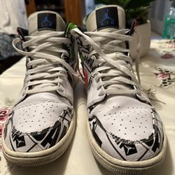 Air Jordan 1 Mid SE All Over Logos 