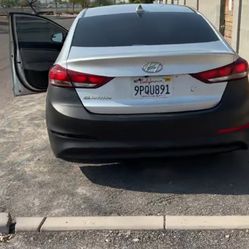2017 Hydunai Elantra 