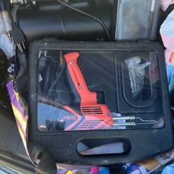 Small air compressor air btush and soldering gun