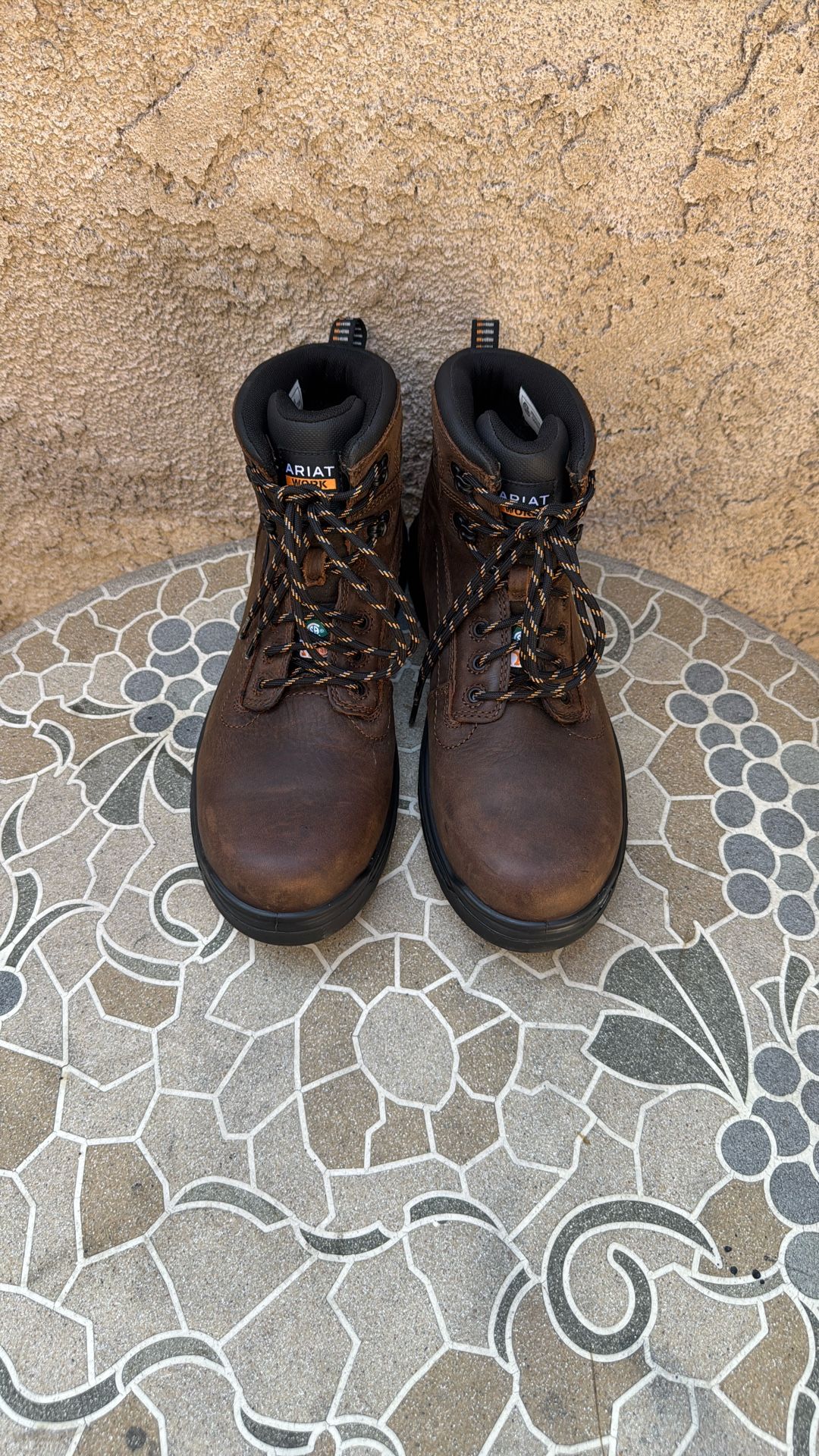 WORK BOOTS ARIAT CARBON TOE WATERPROOF SIZE 10.5 MENS