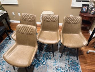 4 Dining Chairs
