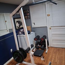 Lat Pull Down Machine