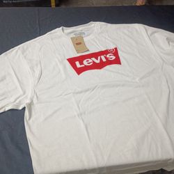 LEVIS (XL) LONG SLEEVE